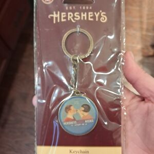 NEW! Vintage Hershey's Keychain